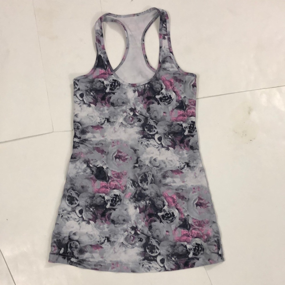 Lululemon S Tank Top Grey Pink Abstract 14 inch PTP Stretchy T-back Excellent